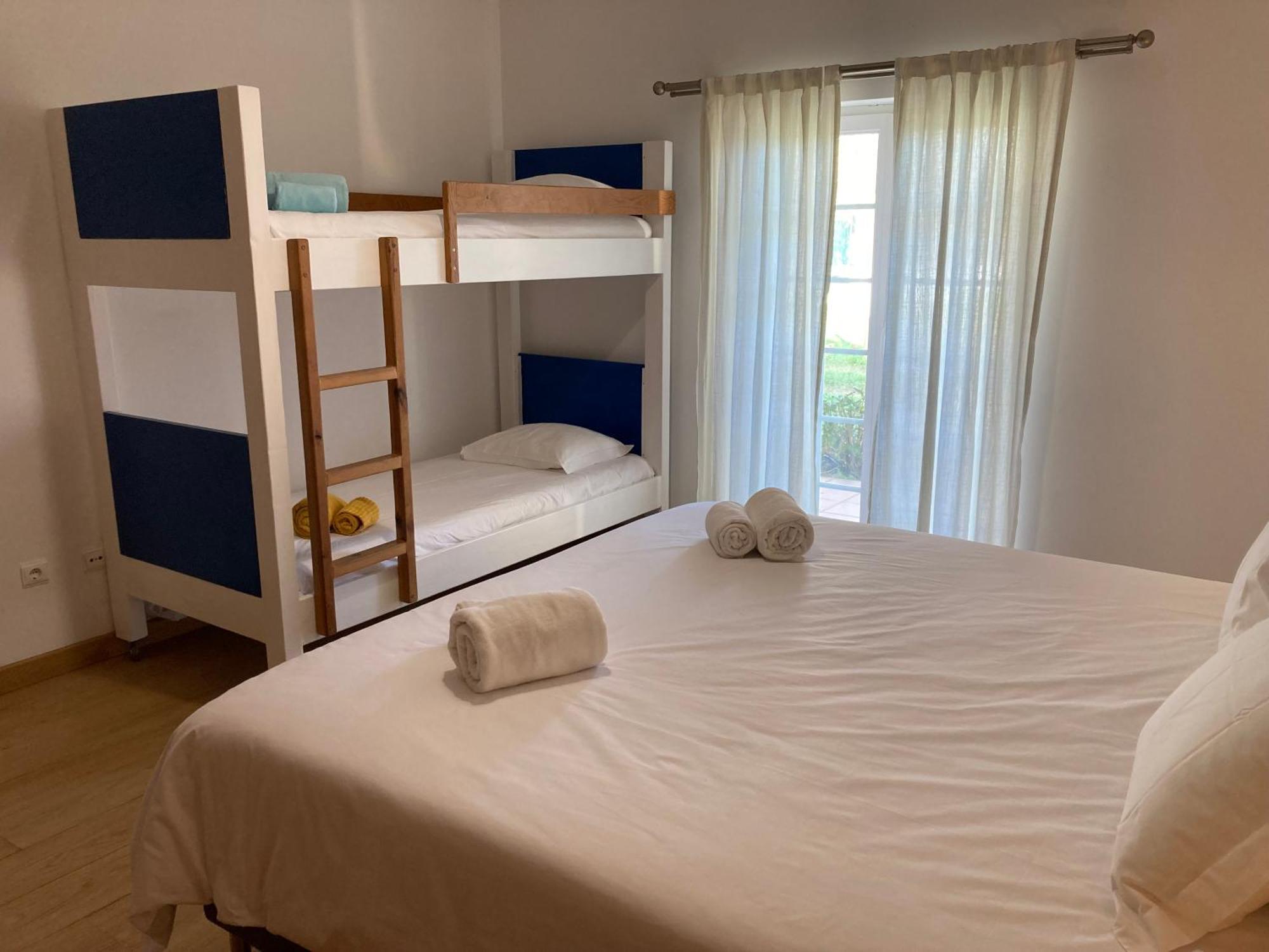 Freesurfcamp & Hostel バレアル エクステリア 写真